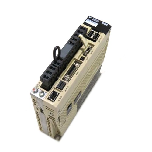 NUEVO en caja SGDV-1R6A11B002000 Servo driver Yaskawa - Imagen 3 de 7
