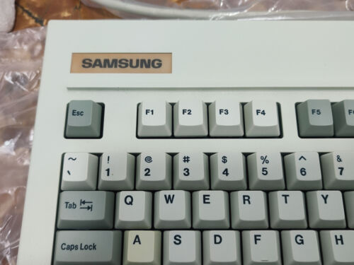 English Vintage KeyBoard For Samsung Personal Computer Model SD 610 - New - Picture 8 of 23