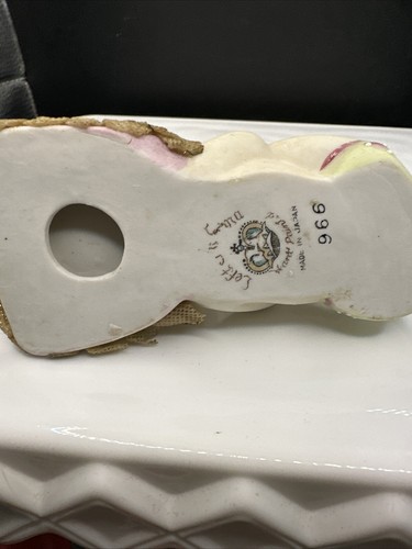 Estatuilla bebé vintage LEFTON CHINA #966 pintada a mano bordes de almohada de encaje Japón - Imagen 3 de 3