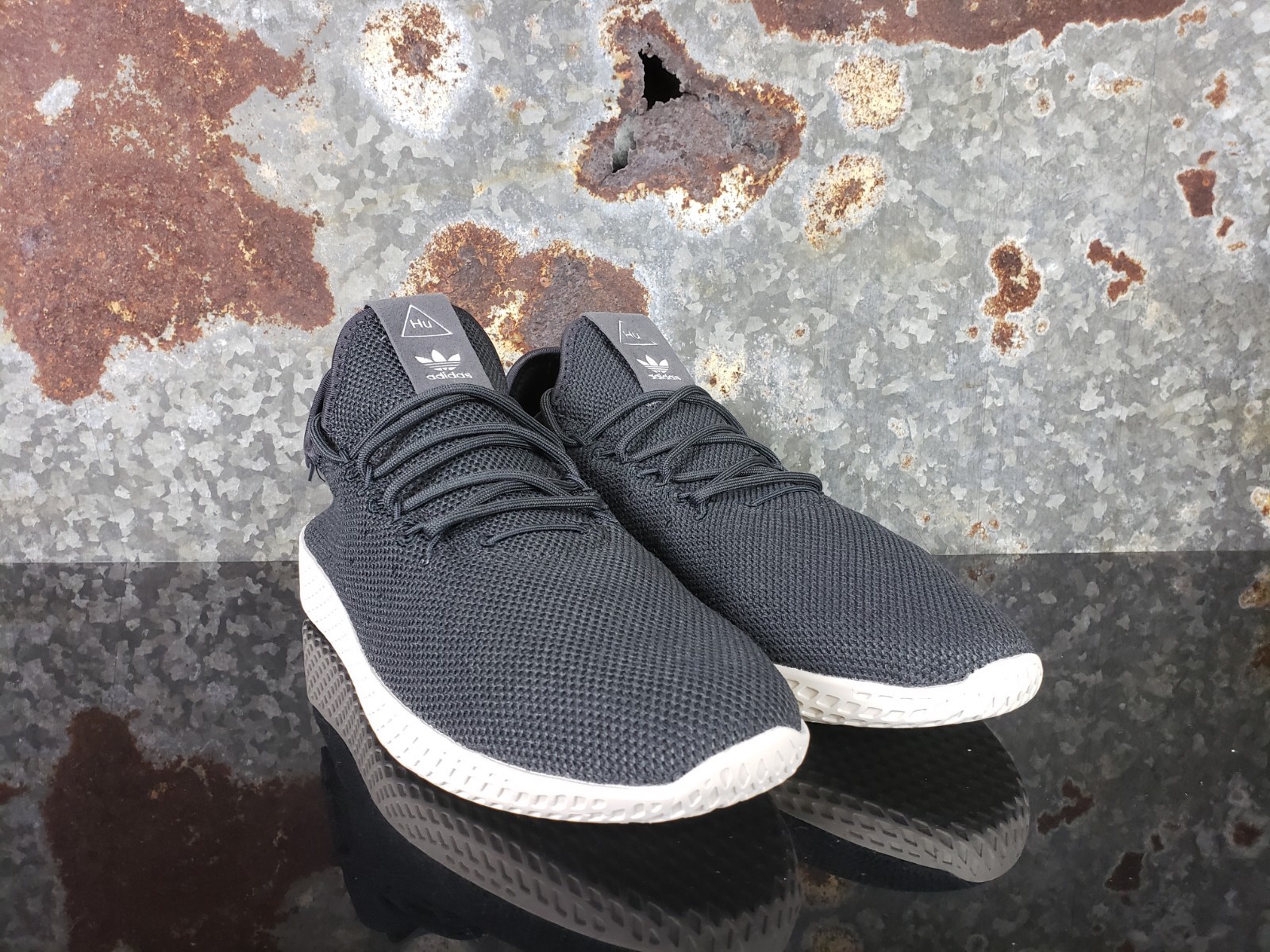 % Adidas Originals Pharrell Williams PW Tennis Hu Carbon shoes shoes shoes CQ2162 Size 8.5 20455b % Adidas Originals Pharrell Williams PW Tennis Hu Carbon shoes shoes shoes CQ2162 Size 8.5 20455b