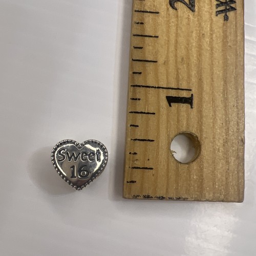 NUEVO HALIA 925 Plata de Ley Diapositiva Dije de Cuentas DULCE DIECISÉIS 16 Corazón 3D - Imagen 2 de 6