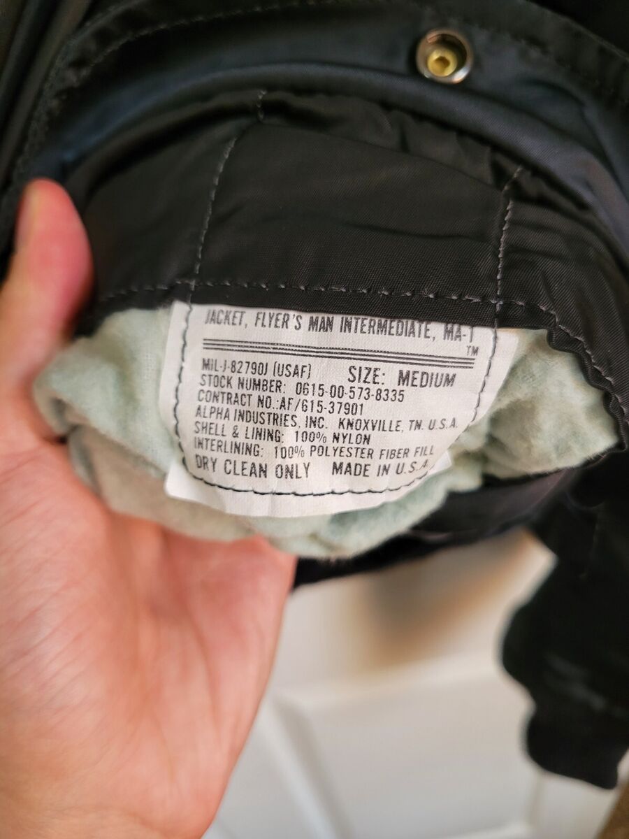 90s Vintage Alpha Industries MA-1 Flight Bomber Jacket 90s Vintage Alpha Industries MA-1 Flight Bomber Jacket