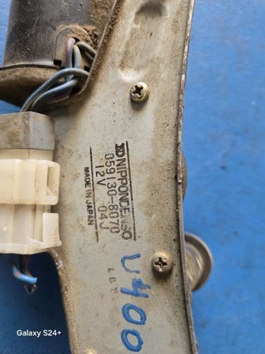 84 85 86 87 88 89 90 91 VISTA REAR WIPER MOTOR 32007 - Picture 2 of 3