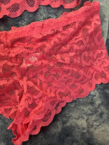 Lingerie Set Sz Medium Pink Lace Bralette Bra Matching Panties Waist Fit - Picture 4 of 10