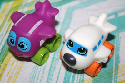 Spark Create Imagine Plane Lot Play Set Purple and White - R -=