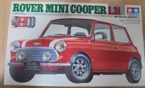 Tamiya 112 Rover Mini Cooper 13i Series No31 Plastic Model Car