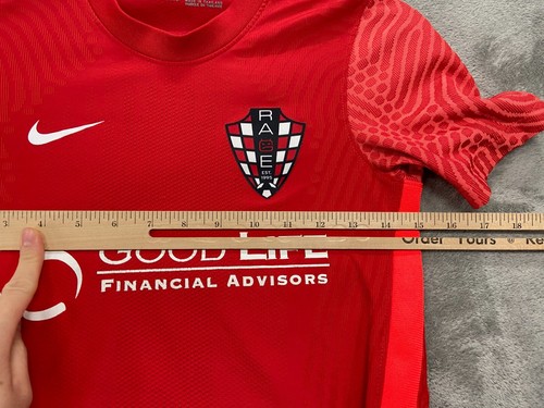 Nike Vaporknit Soccer Jersey Youth Medium Red Outdoors Athleisure Sports School - Picture 7 of 11
