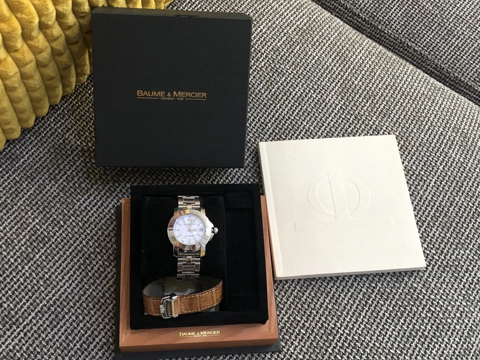 BAUME & MERCIER CAPELAND S RELÓGIO DE QUARTZO FEMININO AÇO INOXIDÁVEL  - Imagem 2 de 4