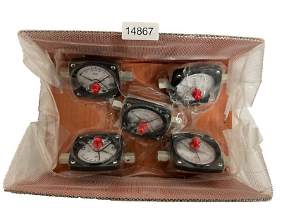 NOS Perry 120-0033 Differential Pressure Gauge 6000psi, Lot of 5