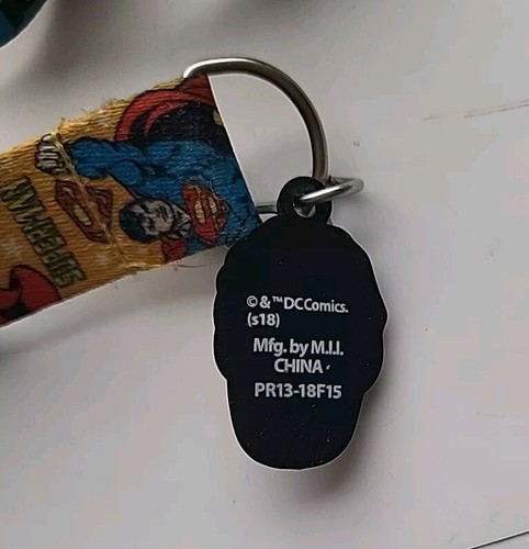 DC Comics Superman Lanyard And Logo Charm - Picture 7 of 7