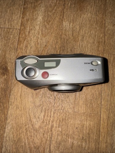 Fuji Fujifilm Camera Zoom Date 60EZ Silver 35mm Film Auto Focus TESTED Works - Picture 2 of 6