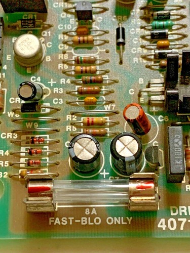 LOT OF 2X8 ROWE AMI CD JUKEBOX CD100 THRU CD100J AMPLIFIER  6X30MM 8 AMP FUSES - Picture 8 of 9