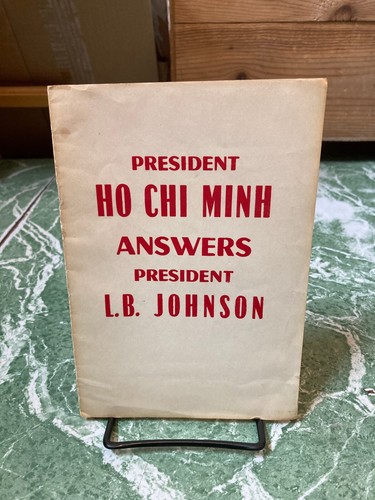 PRESIDENT HO CHI MINH Answers President LB Johnson / FLPH Hanoi 1967 - Picture 1 of 3