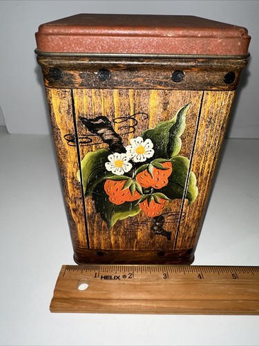 Vintage J.L. Clark Tin Canister Strawberry Vine with Wood - Made In USA - Picture 12 of 12