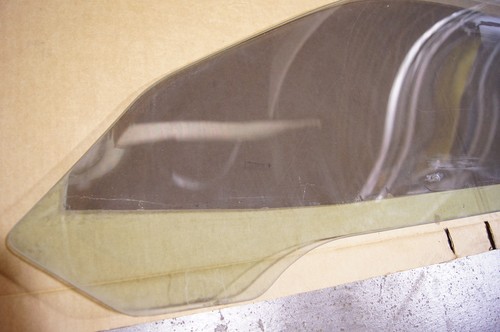 Used 97-04 C5 Corvette RH Passenger Tinted Window Glass *2 sms - Picture 6 of 11