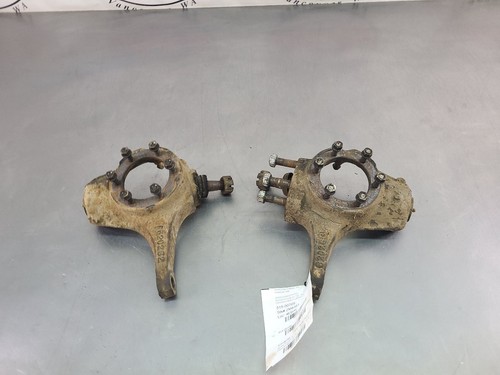 1973-91 Chevy Dana 44 GM 10 Bolt Flat Top Knuckle Arm Pair, LH/RH - OEM - Picture 1 of 14