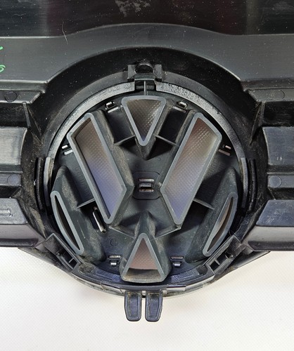 Volkswagen MK3.5 1999-2002 Cabrio parrilla con emblema 1E0 853 655 plata negro - Imagen 16 de 18