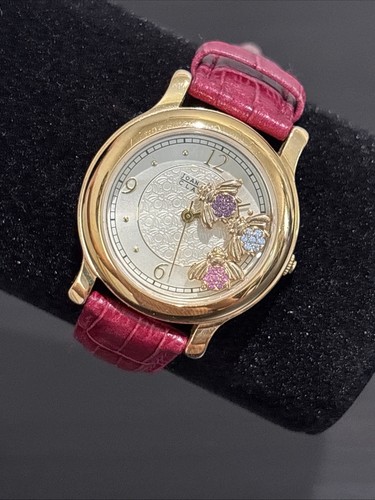 Vtg Joan Rivers Classics Leather Watch Bees Charms Japan Movement RARE *NEW BATT - Picture 2 of 10
