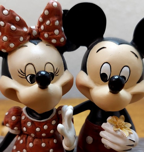 NOS Vtg Disney Charles Boyer Ed. Mickey,Minnie,Pluto "Puppy Love" figurine w/COA - Picture 6 of 17