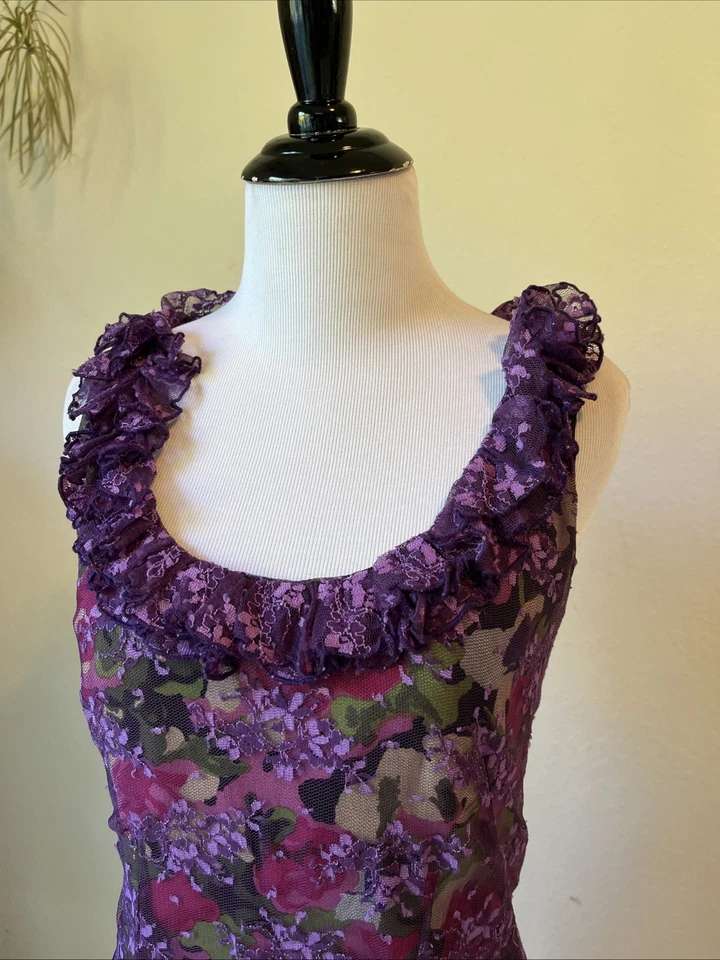 Vestido Vintage Anna Sui Y2K Púrpura Encaje Volantes Seda Gasa Floral Camuflaje RARO🍒 Foto 2 de 4