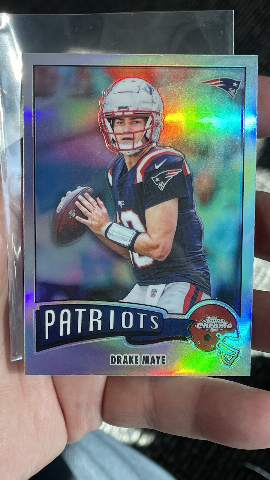 2025 Topps Chrome Drake Maye 1975 Retro Refractor # 1975-23