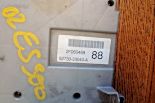 2002 2003 2004 LEXUS ES300 OEM Driver Side Fuse Relay Junction Box 82730-33040-A - Bild 9 von 14