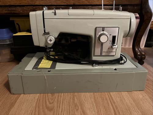 Vintage! 1960s Sears Kenmore Sewing Machine Model 1750 Pedal & Accessories
