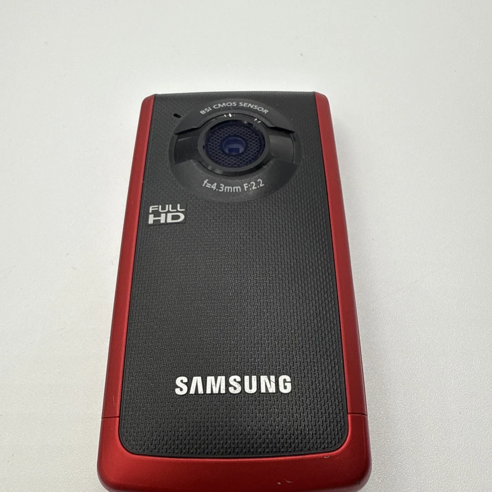 Samsung  HMX-W200RN XAA Full HD Shock Waterproof Digital Camera - Image 3 of 4