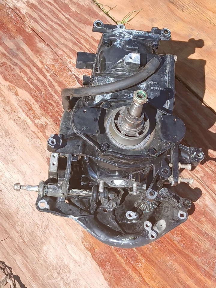 Mercury Mariner Outboard 9.8 Hp Power Head Engine Compression Tested GOOD (READ) - Image 2 of 4