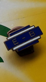 Insigne Boutonnière De Football