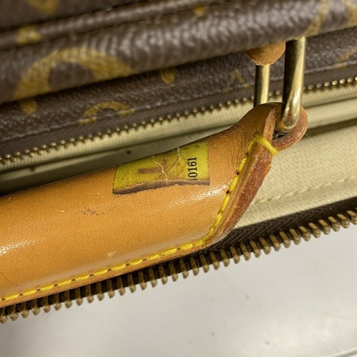 5CE5086 Louis Vuitton Boston Bag Monogram Satellite 70 M23350 Brown Use - Picture 10 of 10