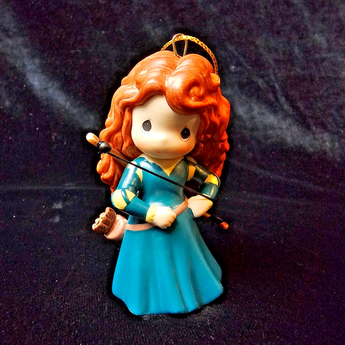 Precious Moments Hallmark Disney Princess Merida Brave Ornament 2015 NEW - Picture 3 of 15