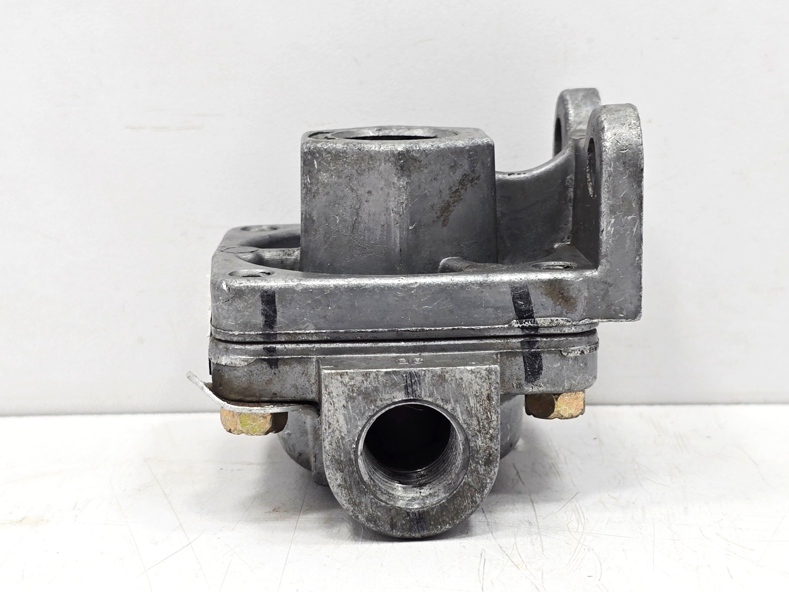 BENDIX T-240004-D QUICK RELEASE VALVE | eBay
