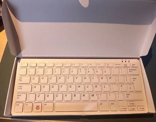 Raspberry pi 400 + Extras (UK Layout) - fresh install Raspberry Pi OS (64 bit)