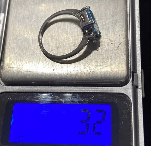 Anello solitario rettangolare taglio radiante zirconi topazio blu argento sterling 925 misura P - Foto 12 di 12