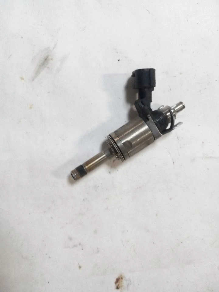 INYECTOR DE COMBUSTIBLE PARA TOYOTA CAMRY 2003 - 2011 Foto 3 de 4