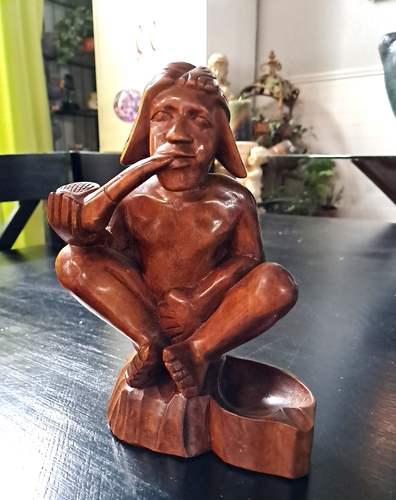 Mid Century IGOROT Tribe Philippines Hand Carved Wood Statue Man Pipe 7.5"H - Picture 9 of 17