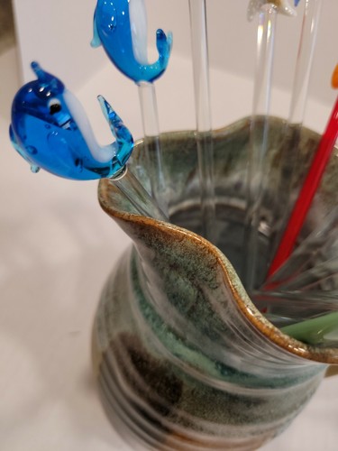 12 Assorted Shells Dolphins etc Glass Swizzle Sticks Stir Cocktail Blown Glass  - Picture 8 of 12