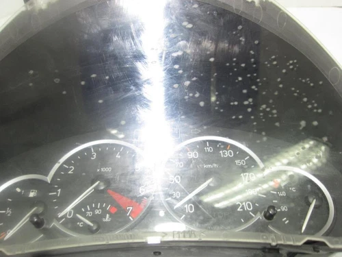 6103F7 Tableau De Bord Compteur vendre pour PEUGEOT 307 BREAK / SW (S1)(04.2002) 748869