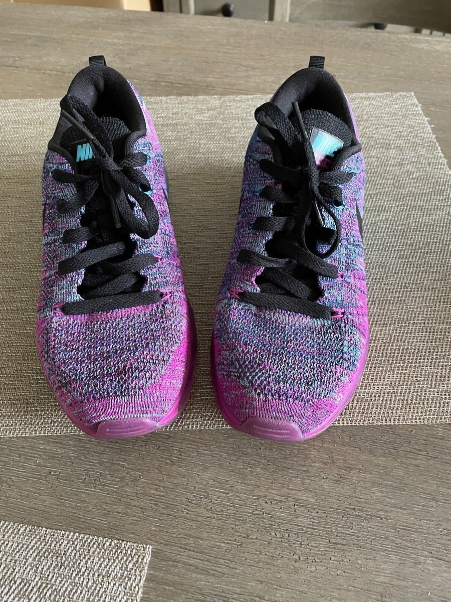 Nike Air Max 2014 Flyknit Fuchsia/Purple/Light Blue Size 6.5 Nike Air Max 2014 Flyknit Fuchsia/Purple/Light Blue Size 6.5
