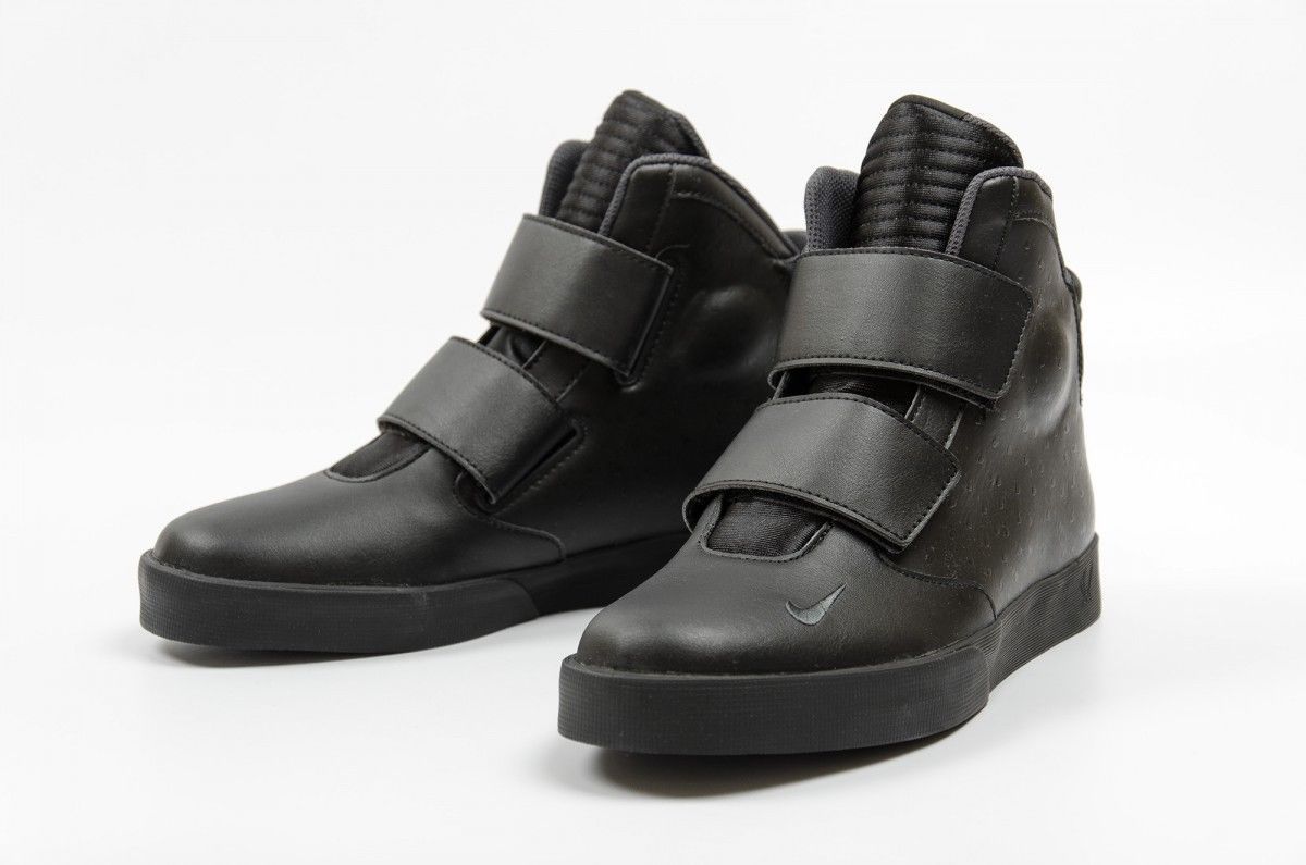New Nike Mens Flystepper 2k3 Black Yeezy 644576 008 Anthracite Size 13 New Nike Mens Flystepper 2k3 Black Yeezy 644576 008 Anthracite Size 13
