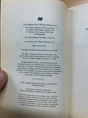 1997 DOUGLAS REEMAN "A DAWN LIKE THUNDER" WW2 WAR FICTION PAPERBACK BOOK (P2) - Picture 5 of 9