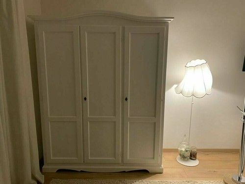 ARMADIO CLASSICO GENDARME 3 ANTE ARTE POVERA NOCE SCURO O BIANCO OPACO 6 RIPIANI - Photo 9 sur 21