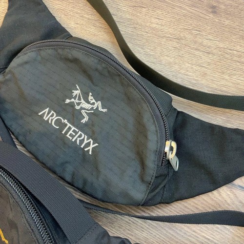BEAMS Arc'teryx Bespoke 40th Limited Sling Fanny Pack Set of 4 F/S Japan. - Picture 5 of 8