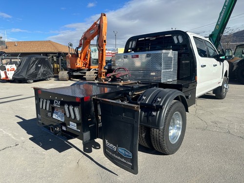 2024 Ford F-350 Lariat Ultimate - Picture 4 of 40