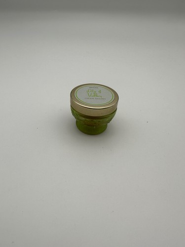 70s Avon LILY OF THE VALLEY Cream Sachet .66 oz Glass Jar Decanter - Picture 2 of 2