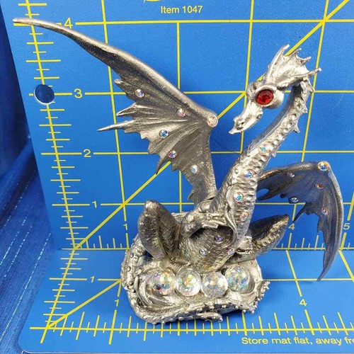 Figurina Dragon's Nest Peltro Perth Peltro Made in USA Occhi Cristallo Rosso *NUOVO* - Foto 12 di 12