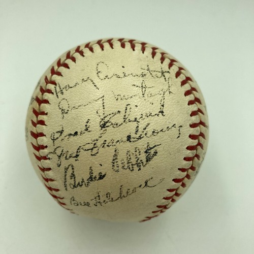 Hank Greenberg 1945 World War 2 Army Team Signed Baseball JSA WWII With JSA COA - Picture 2 of 9