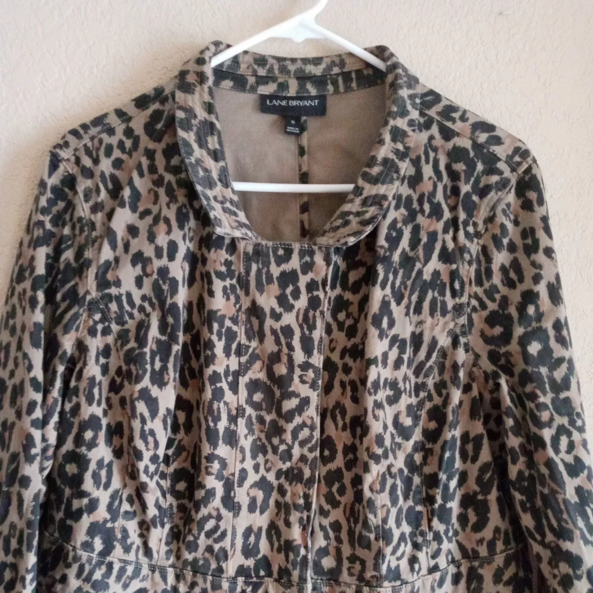 Lane bryant store leopard jacket
