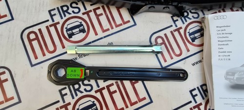 Original Audi Q5 8R Wagenheber Set mit Tasche Car Jack and Bag Set 8R0071029 - Bild 12 von 12
